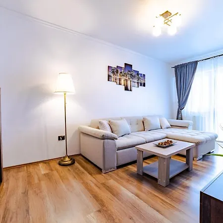 Garii Lägenhet Braşov